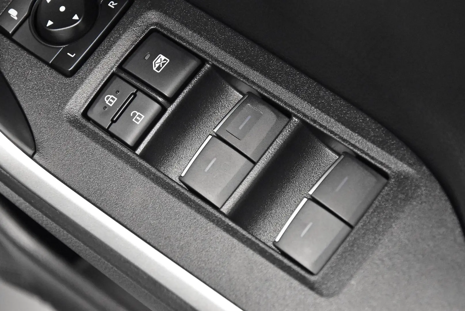 2024 Toyota RAV4 Gallery Image 10