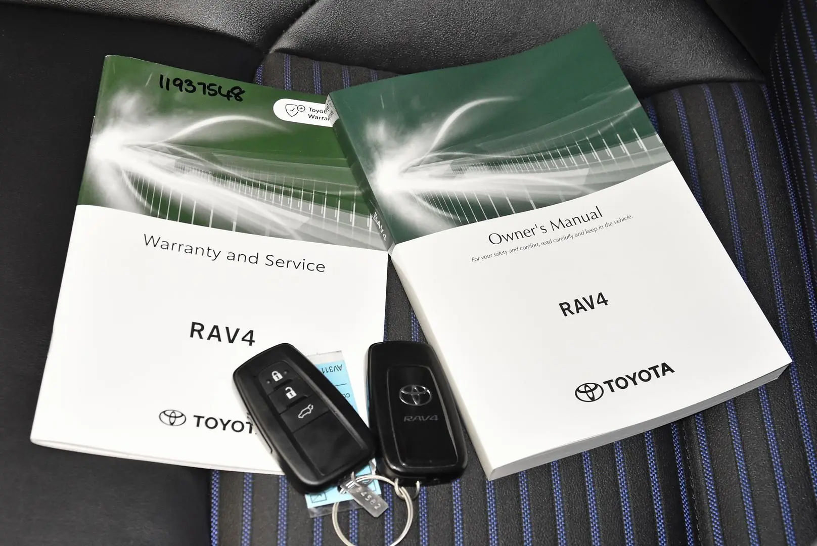 2024 Toyota RAV4 Gallery Image 20