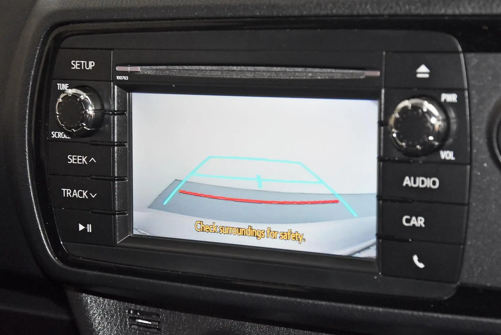 2018 Toyota Yaris Gallery Image 12