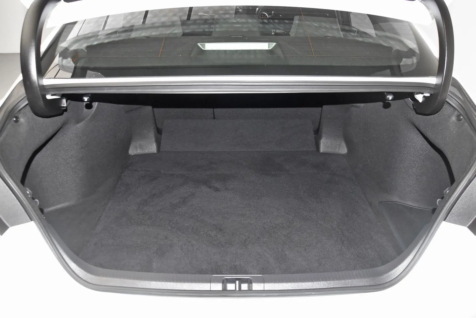 2024 Toyota Camry Gallery Image 20