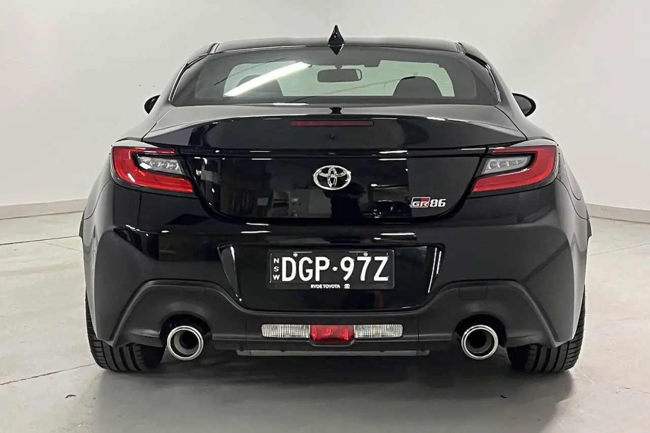 2024 Toyota GR86 Gallery Image 7