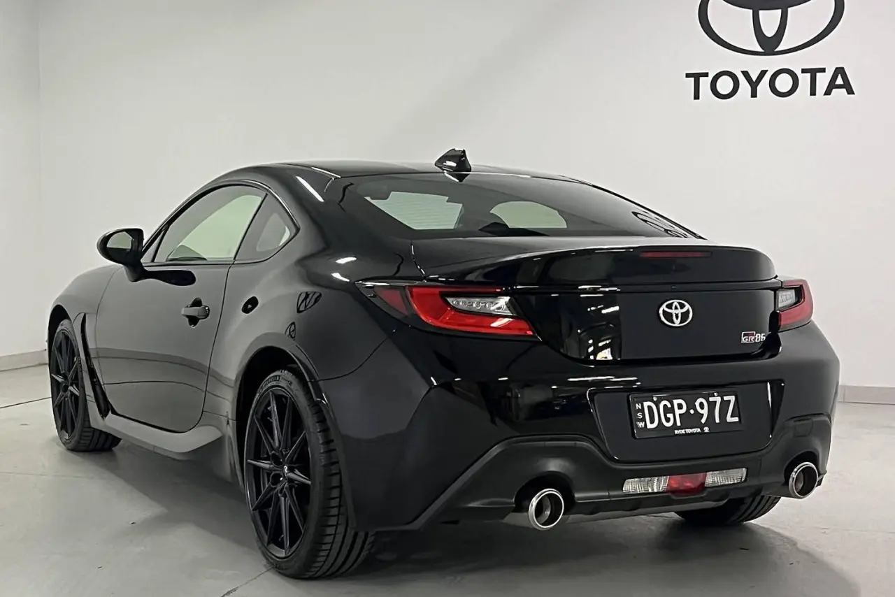2024 Toyota GR86 Gallery Image 8