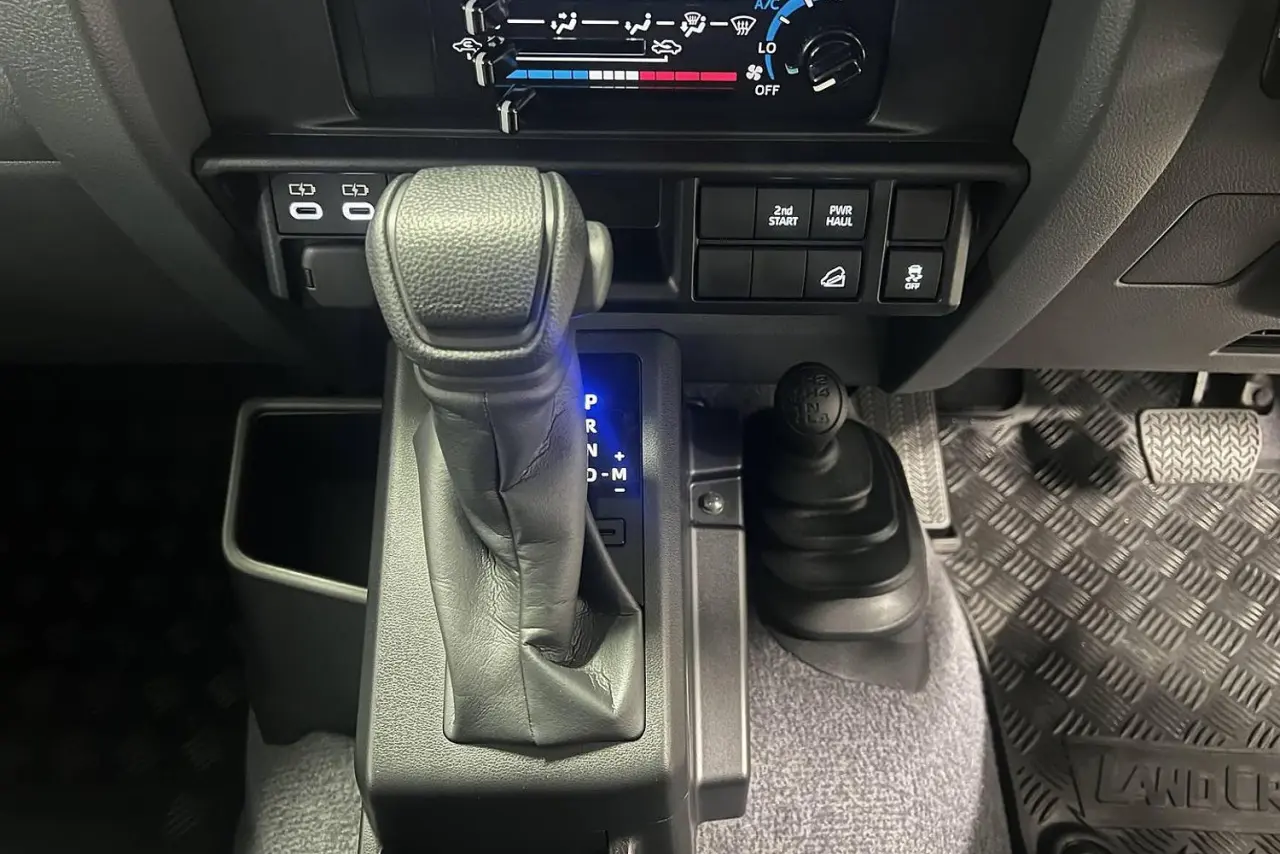 2024 Toyota Landcruiser Gallery Image 19