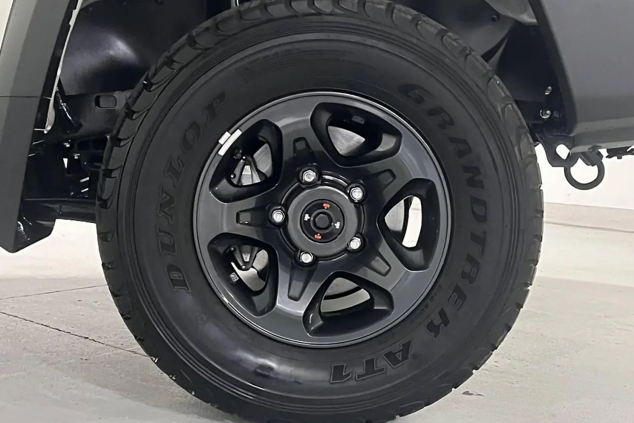 2024 Toyota Landcruiser Gallery Image 5