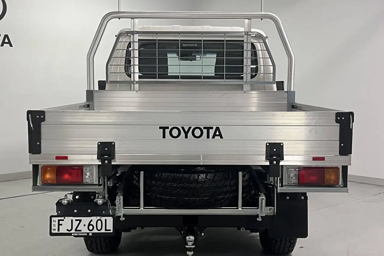 2024 Toyota Landcruiser Gallery Image 7