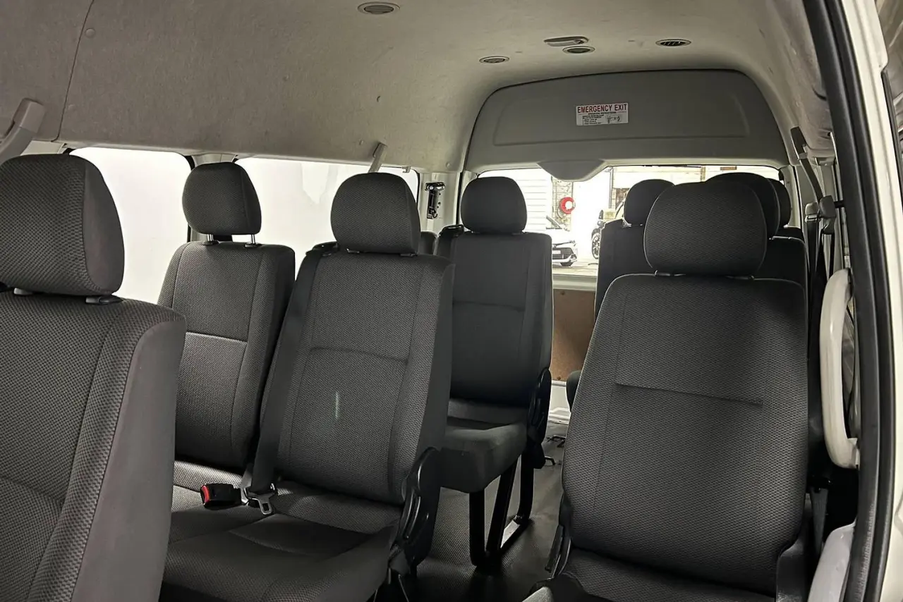 2019 Toyota Hiace Gallery Image 12