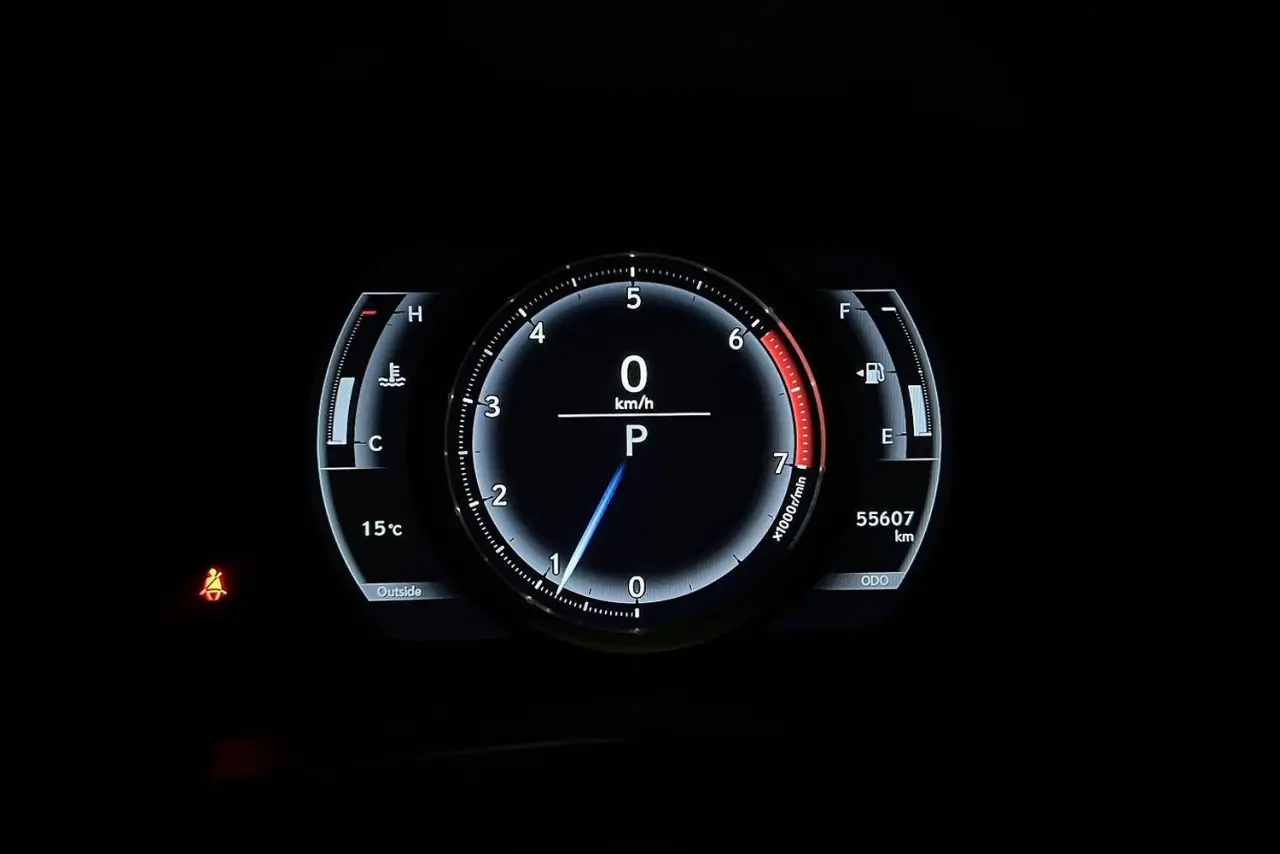 2020 Lexus IS Gallery Image 18