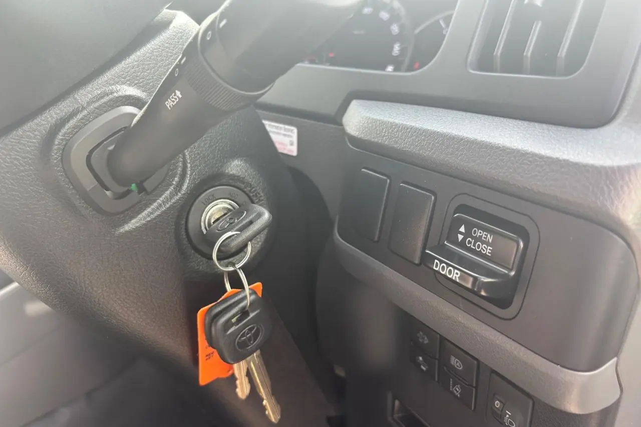 2025 Toyota Coaster Gallery Image 18