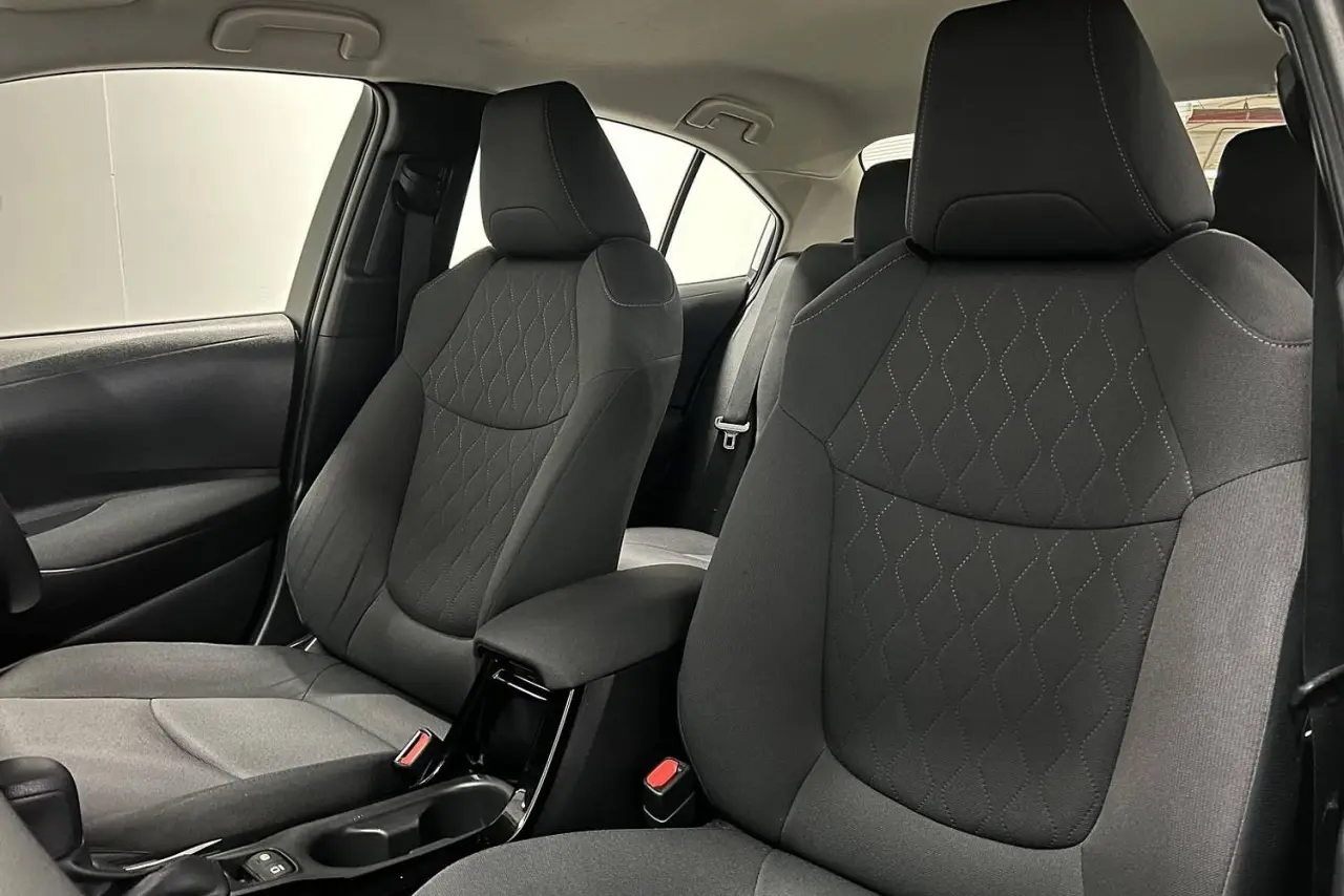 2020 Toyota Corolla Gallery Image 15