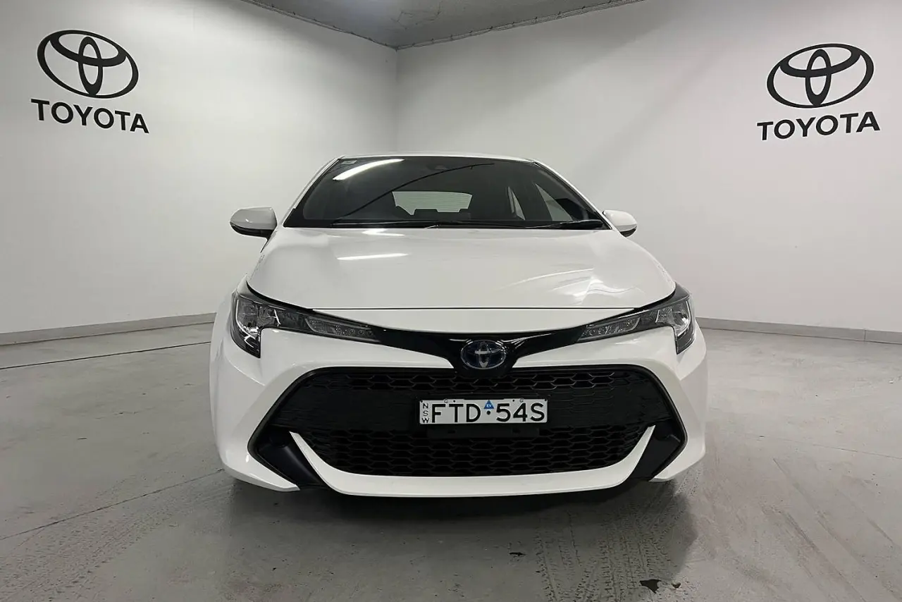 2020 Toyota Corolla Gallery Image 1