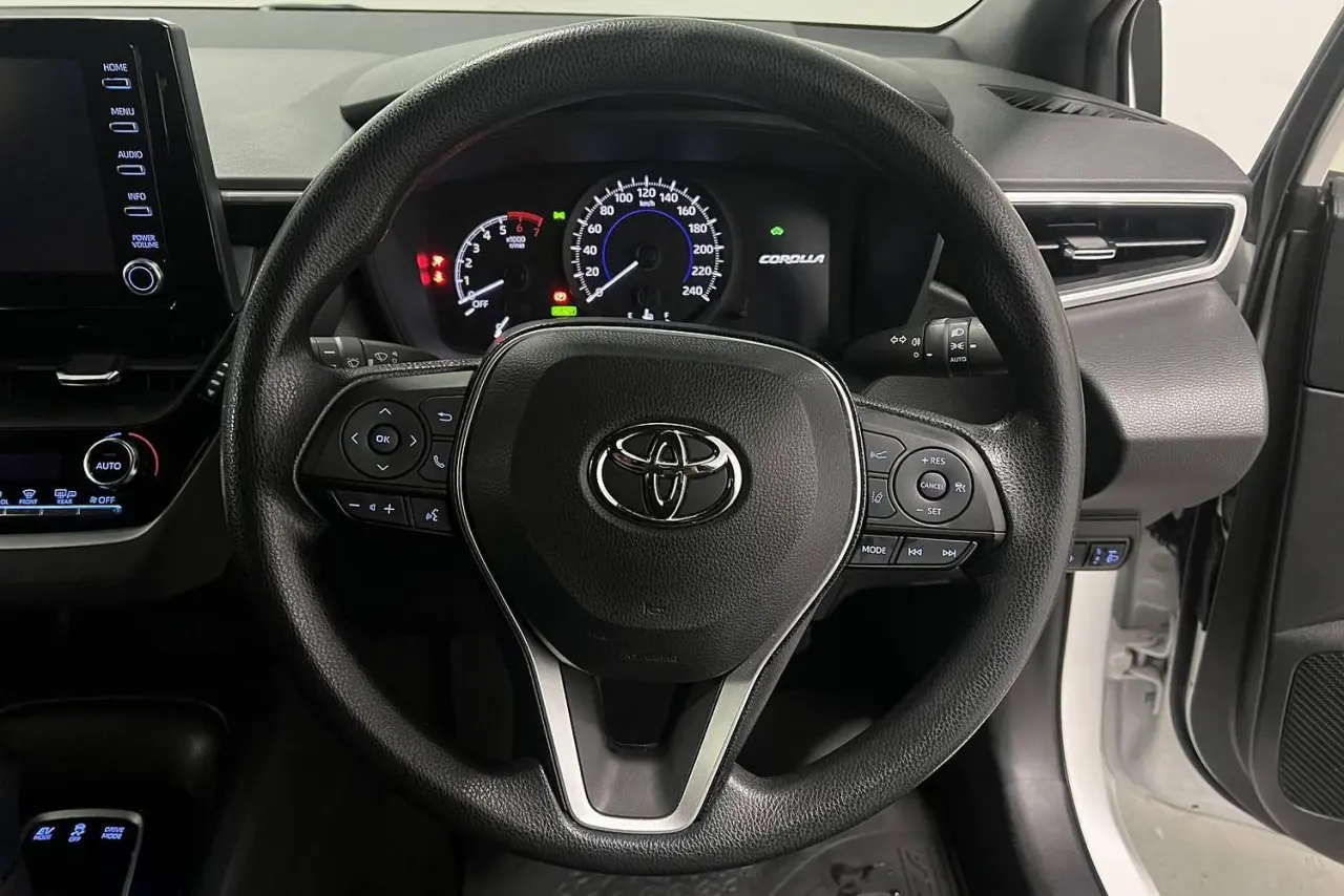 2020 Toyota Corolla Gallery Image 15
