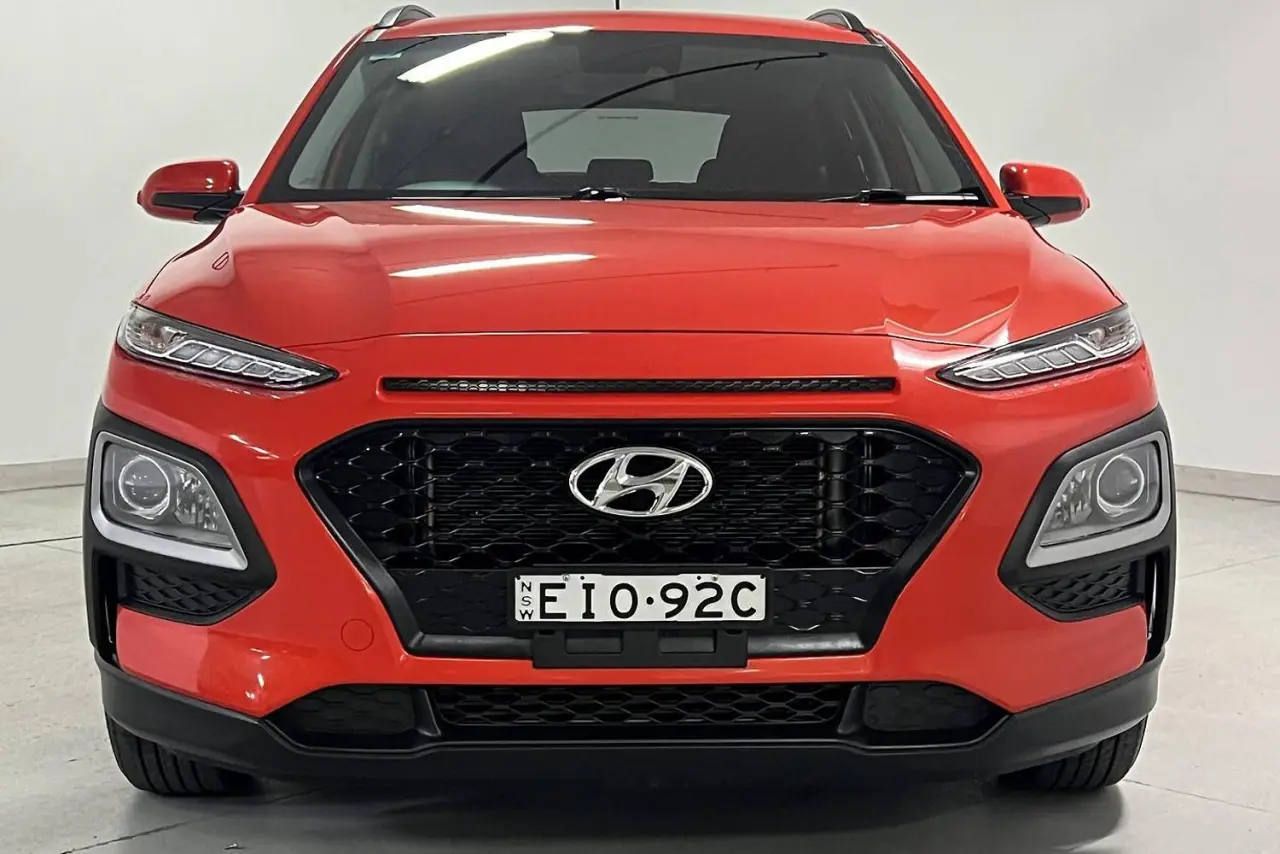 2020 Hyundai Kona Gallery Image 3