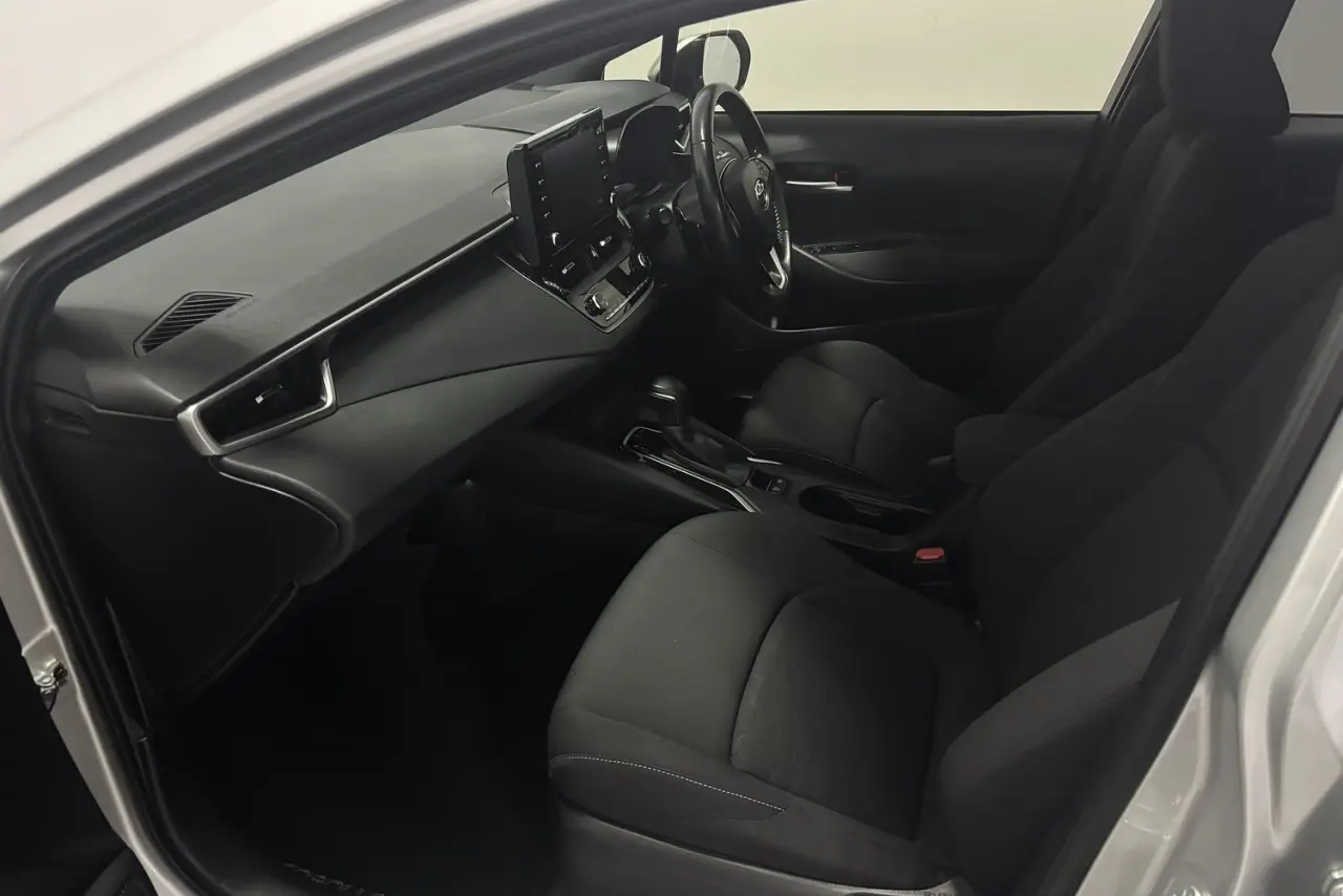 2020 Toyota Corolla Gallery Image 14