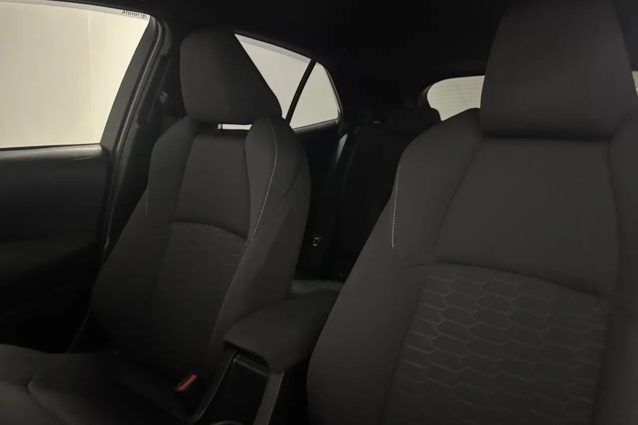 2020 Toyota Corolla Gallery Image 15