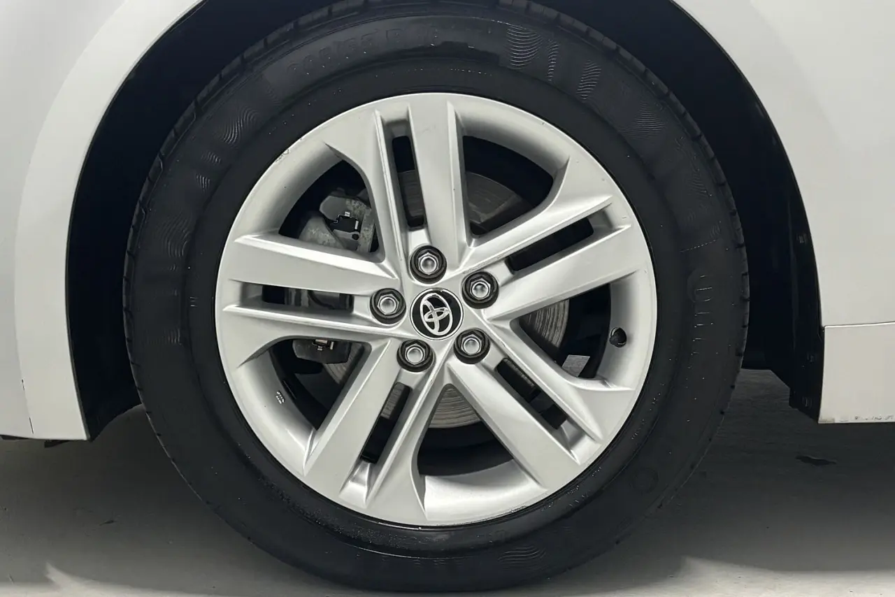 2020 Toyota Corolla Gallery Image 5