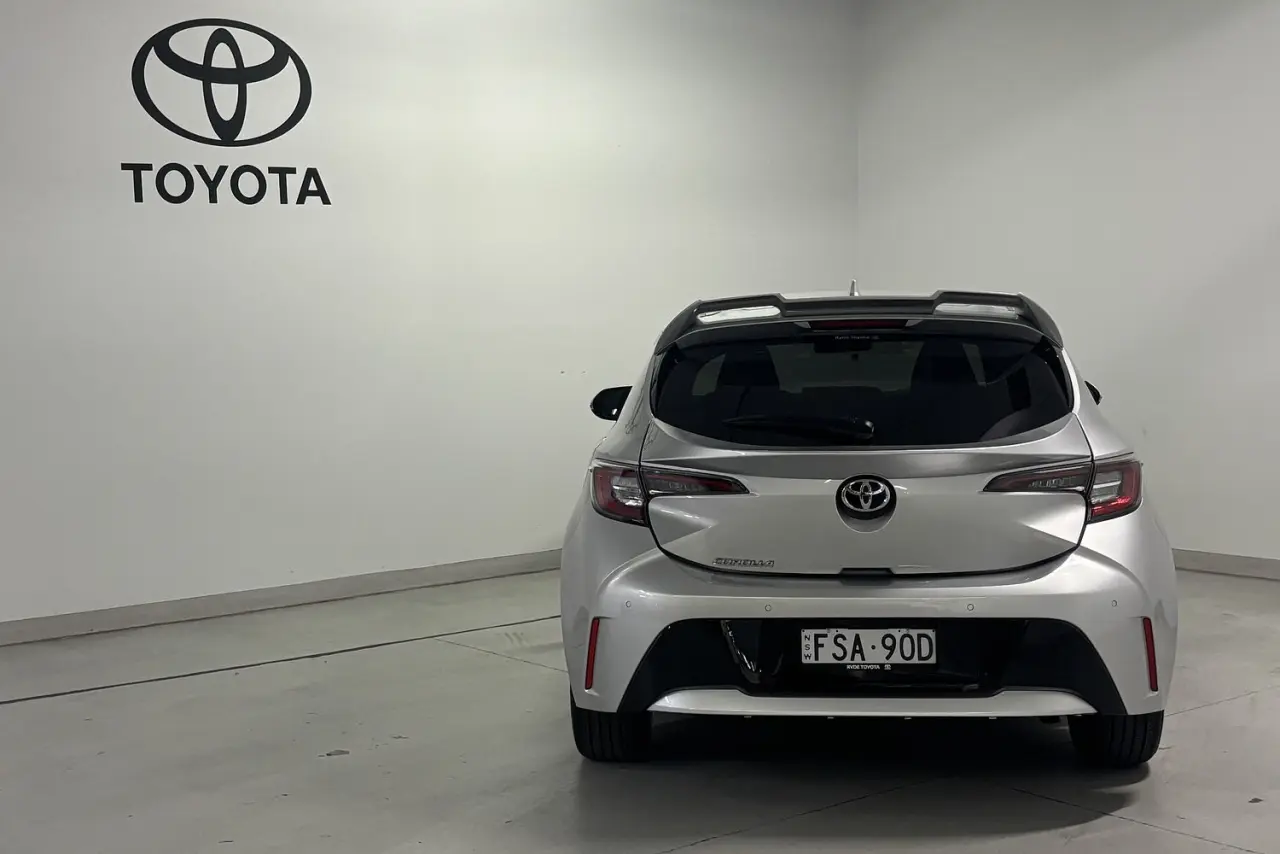 2020 Toyota Corolla Gallery Image 6