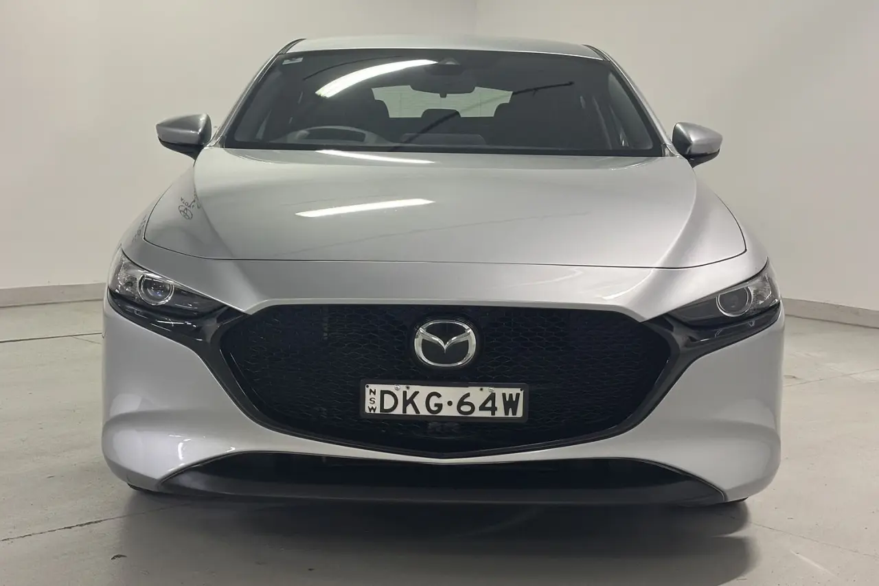 2020 Mazda 3 Gallery Image 3