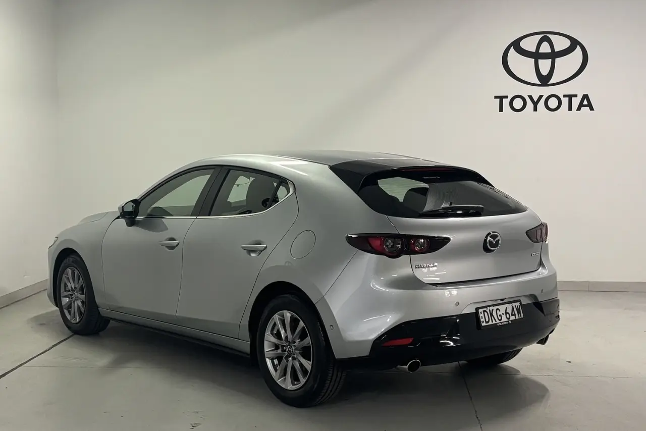 2020 Mazda 3 Gallery Image 8