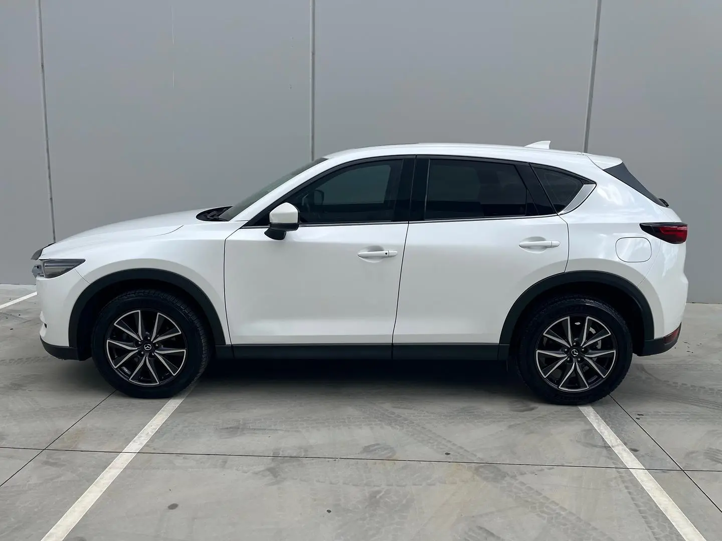2018 Mazda CX-5 Gallery Image 4