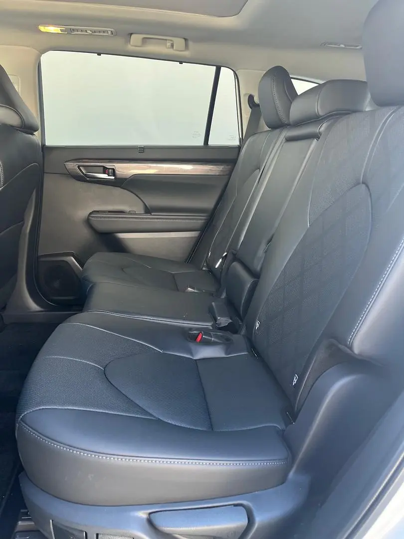 2025 Toyota Kluger Gallery Image 8