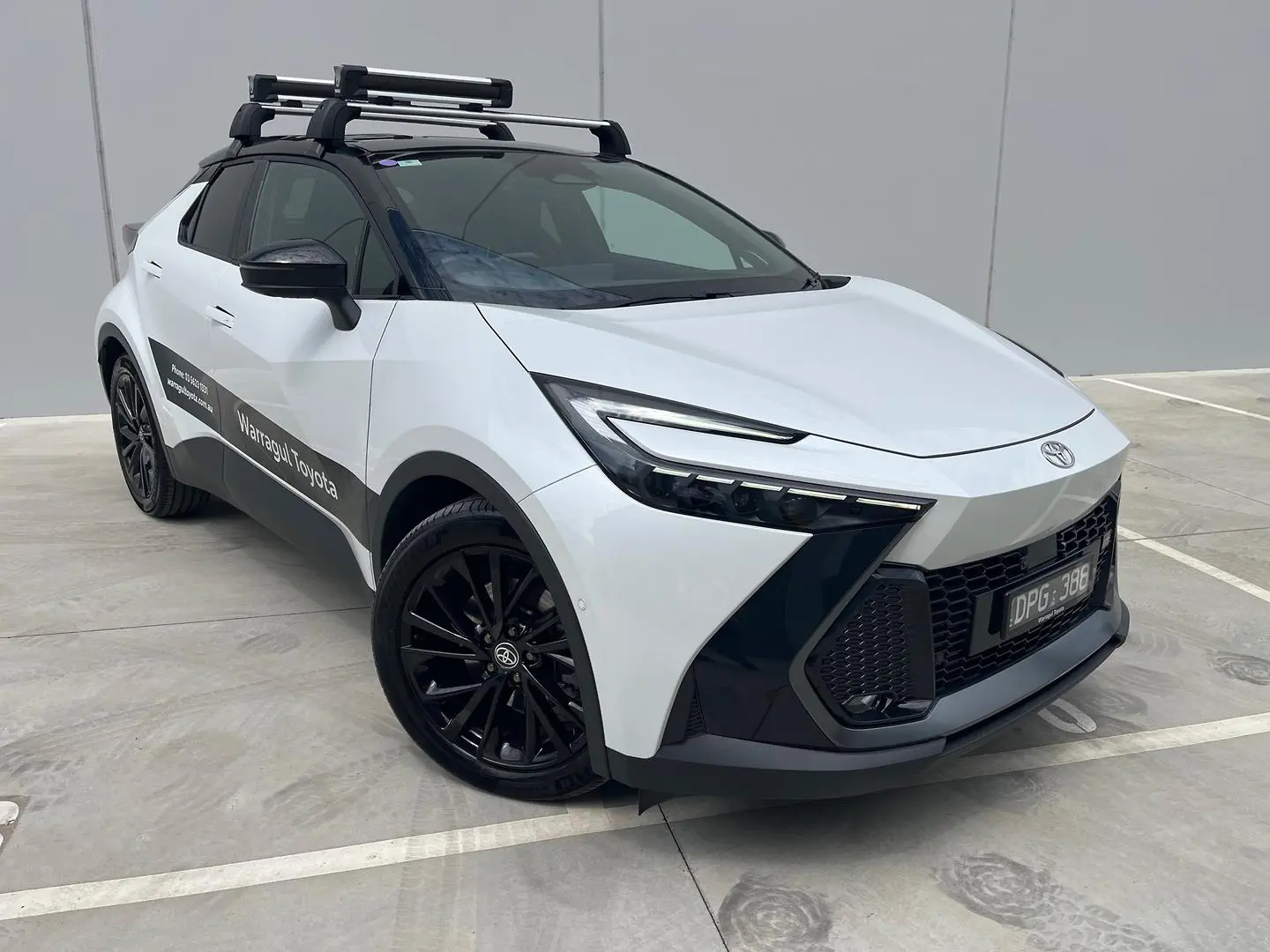 2025 Toyota C-HR Image