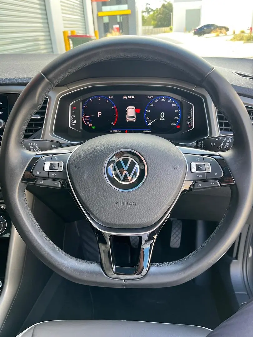 2022 Volkswagen T-Roc Gallery Image 20