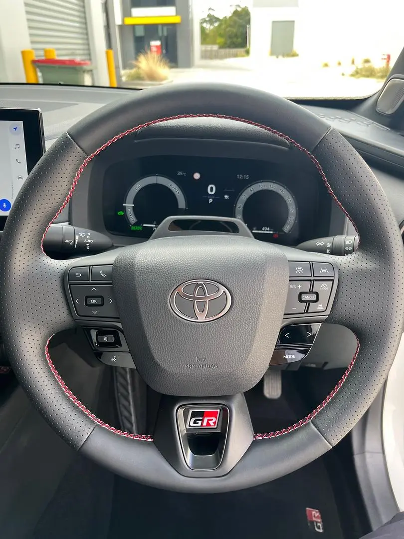 2025 Toyota C-HR Gallery Image 22