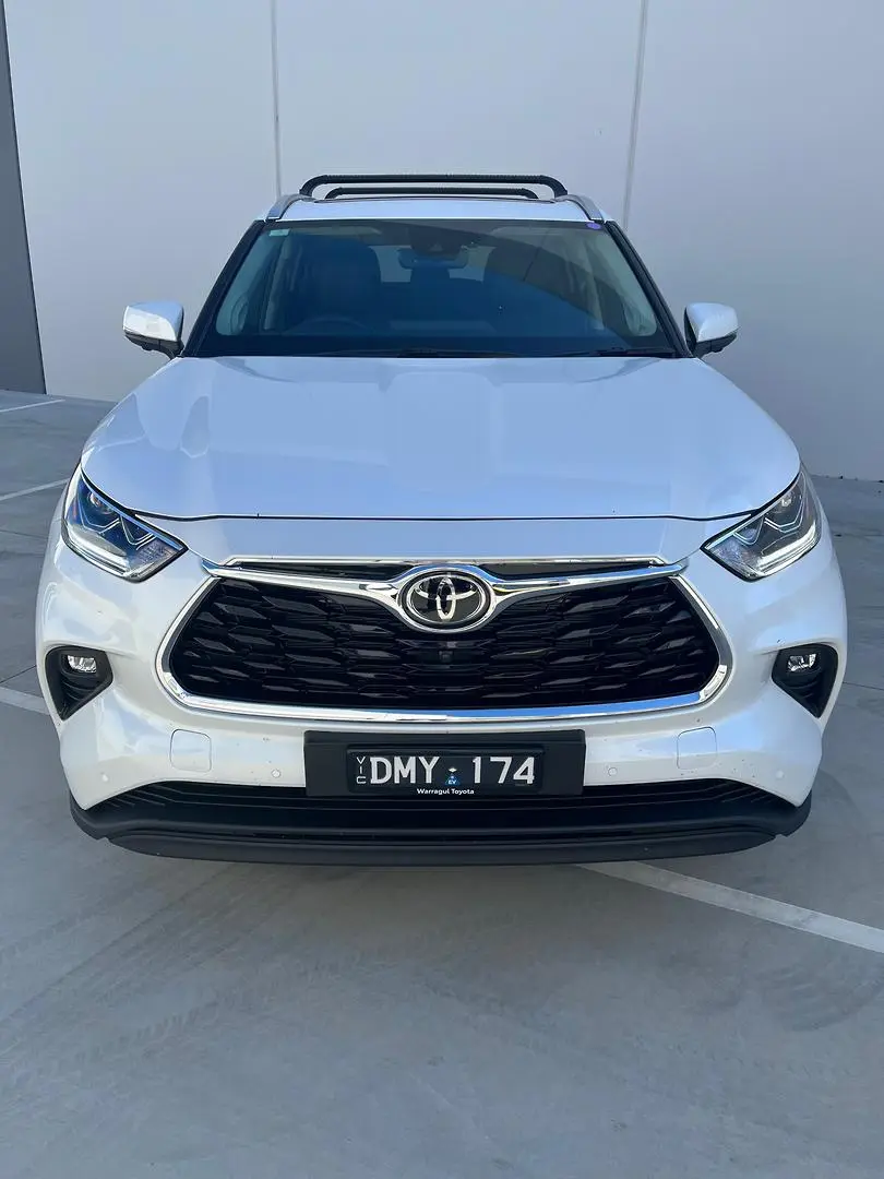 2025 Toyota Kluger Gallery Image 2