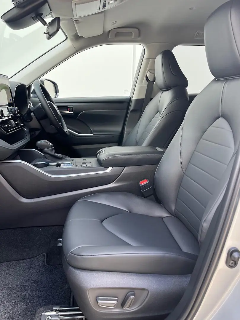 2025 Toyota Kluger Gallery Image 7