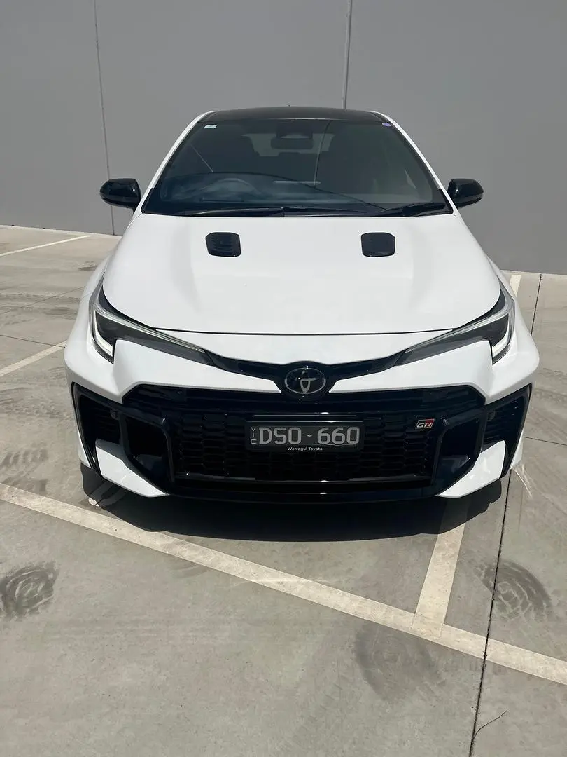 2026 Toyota Corolla Gallery Image 2