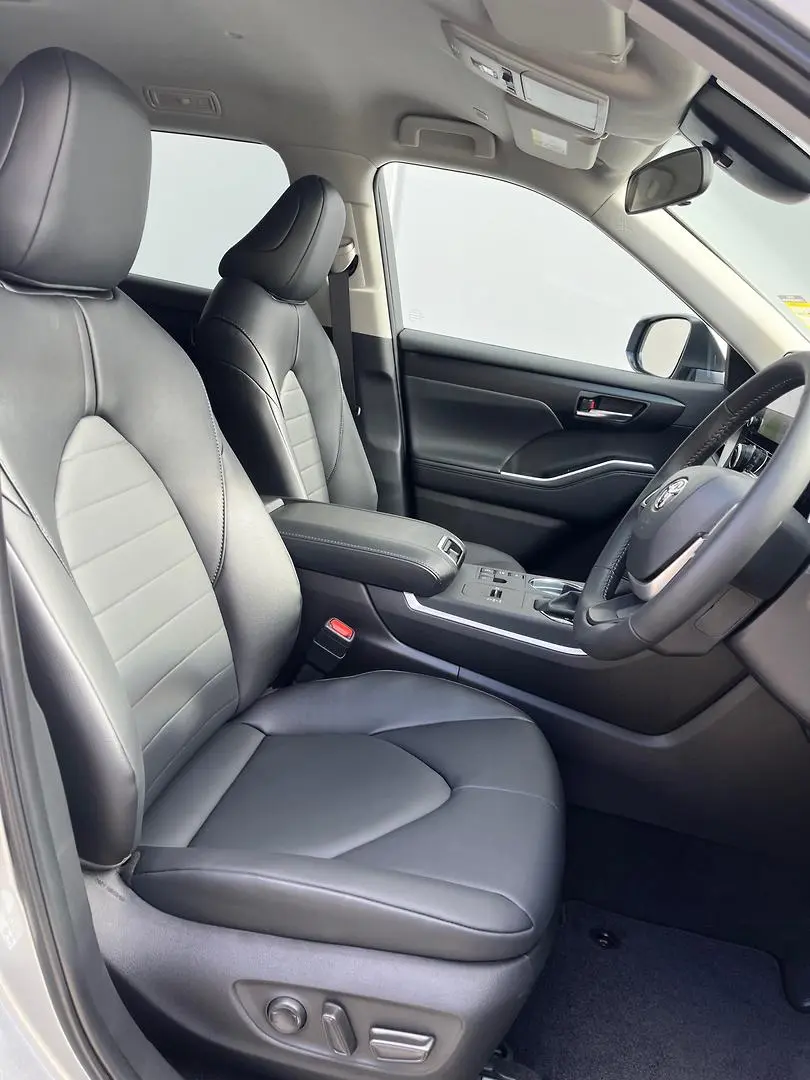 2025 Toyota Kluger Gallery Image 17