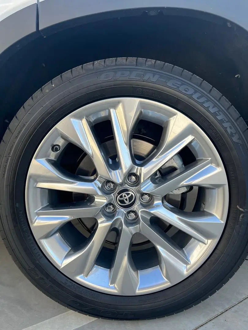 2025 Toyota Kluger Gallery Image 5