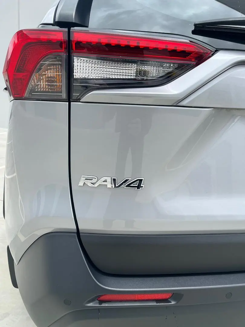 2023 Toyota RAV4 Gallery Image 12