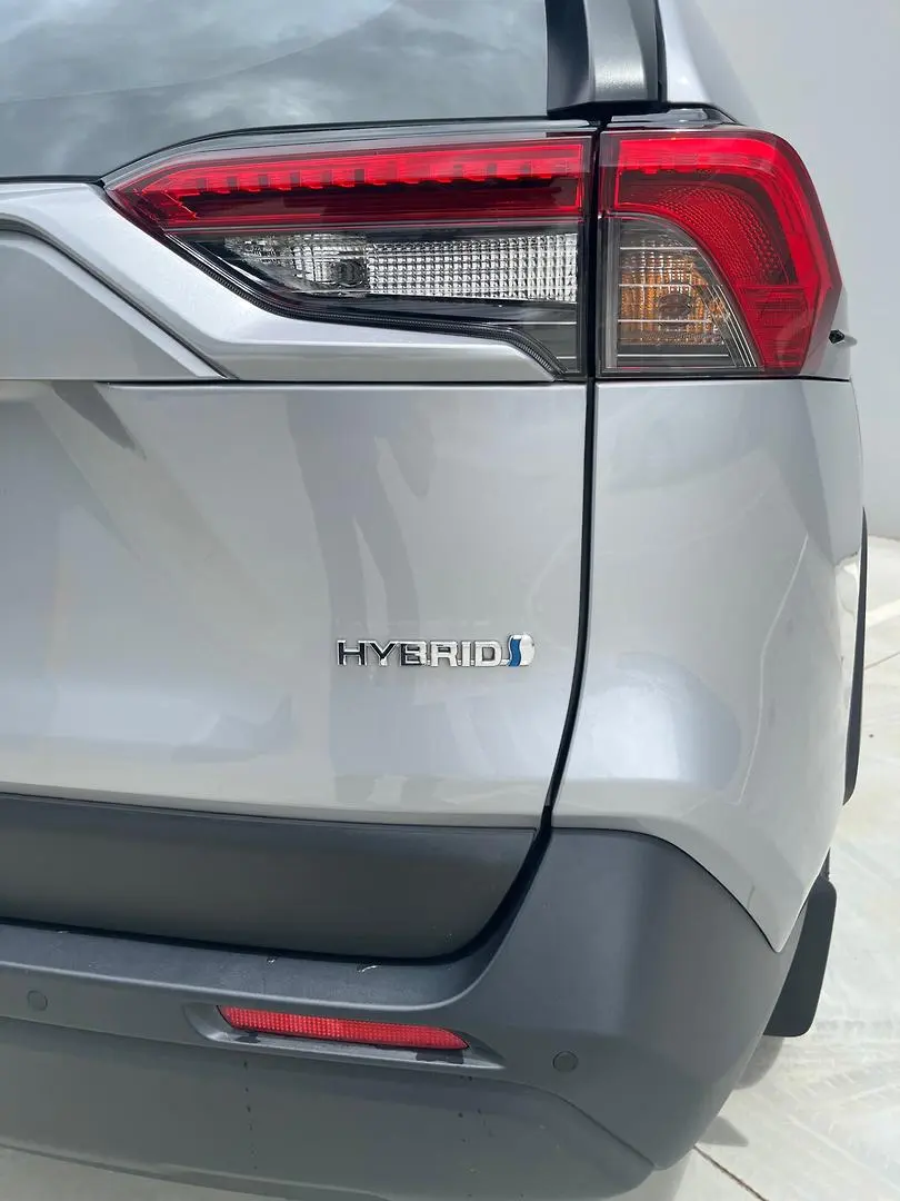 2023 Toyota RAV4 Gallery Image 13
