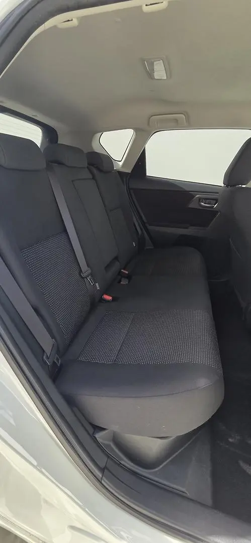 2016 Toyota Corolla Gallery Image 14