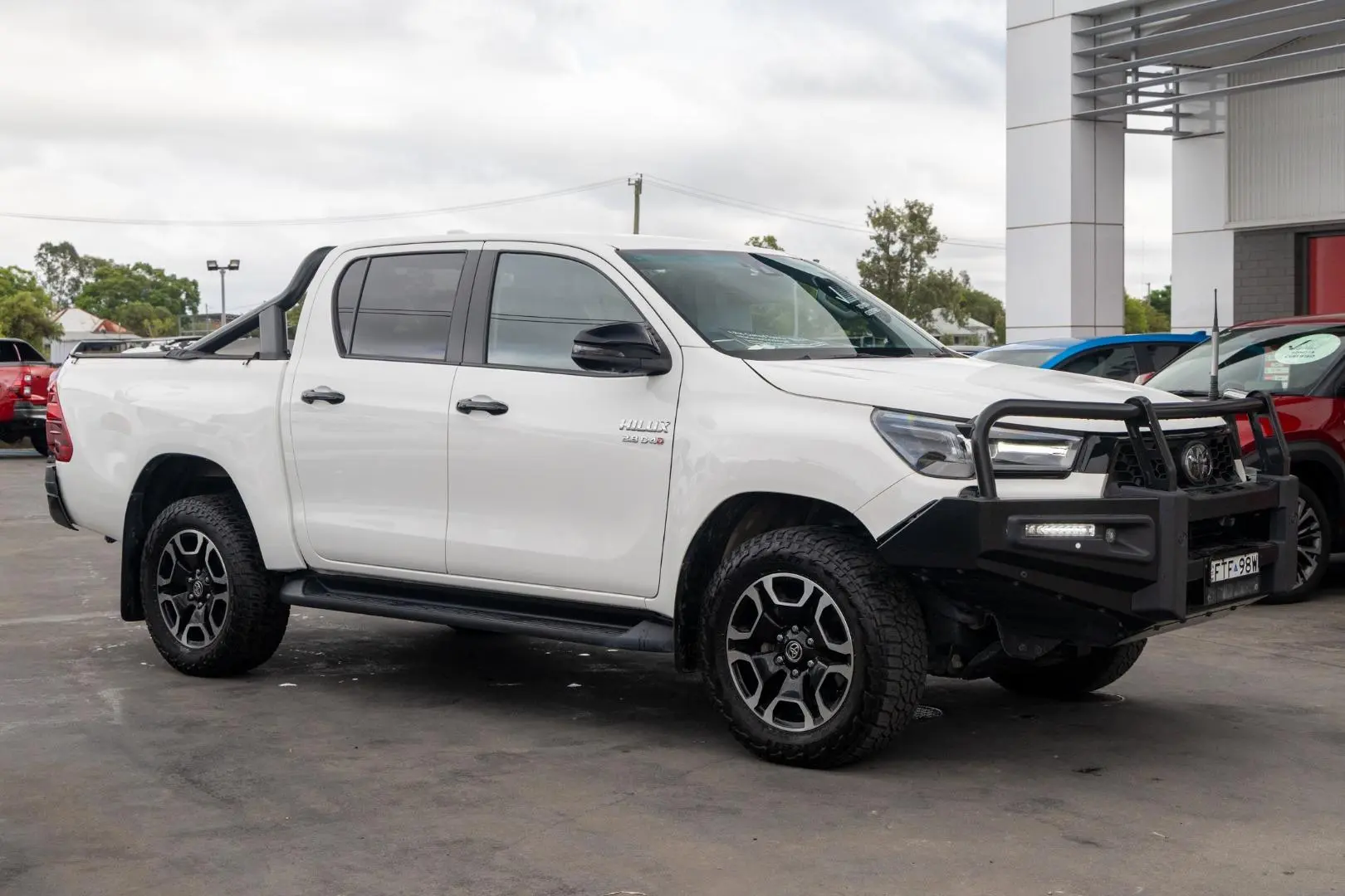 2024 Toyota Hilux Gallery Image 3