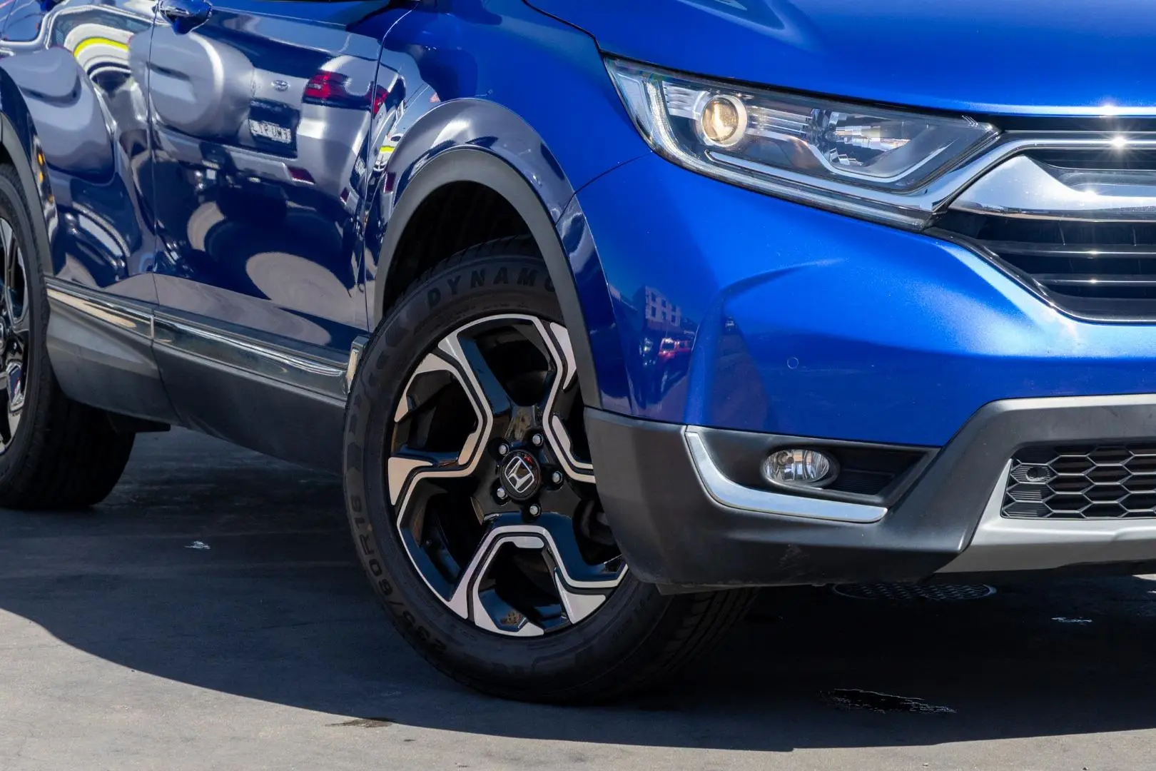 2018 Honda CR-V Gallery Image 6