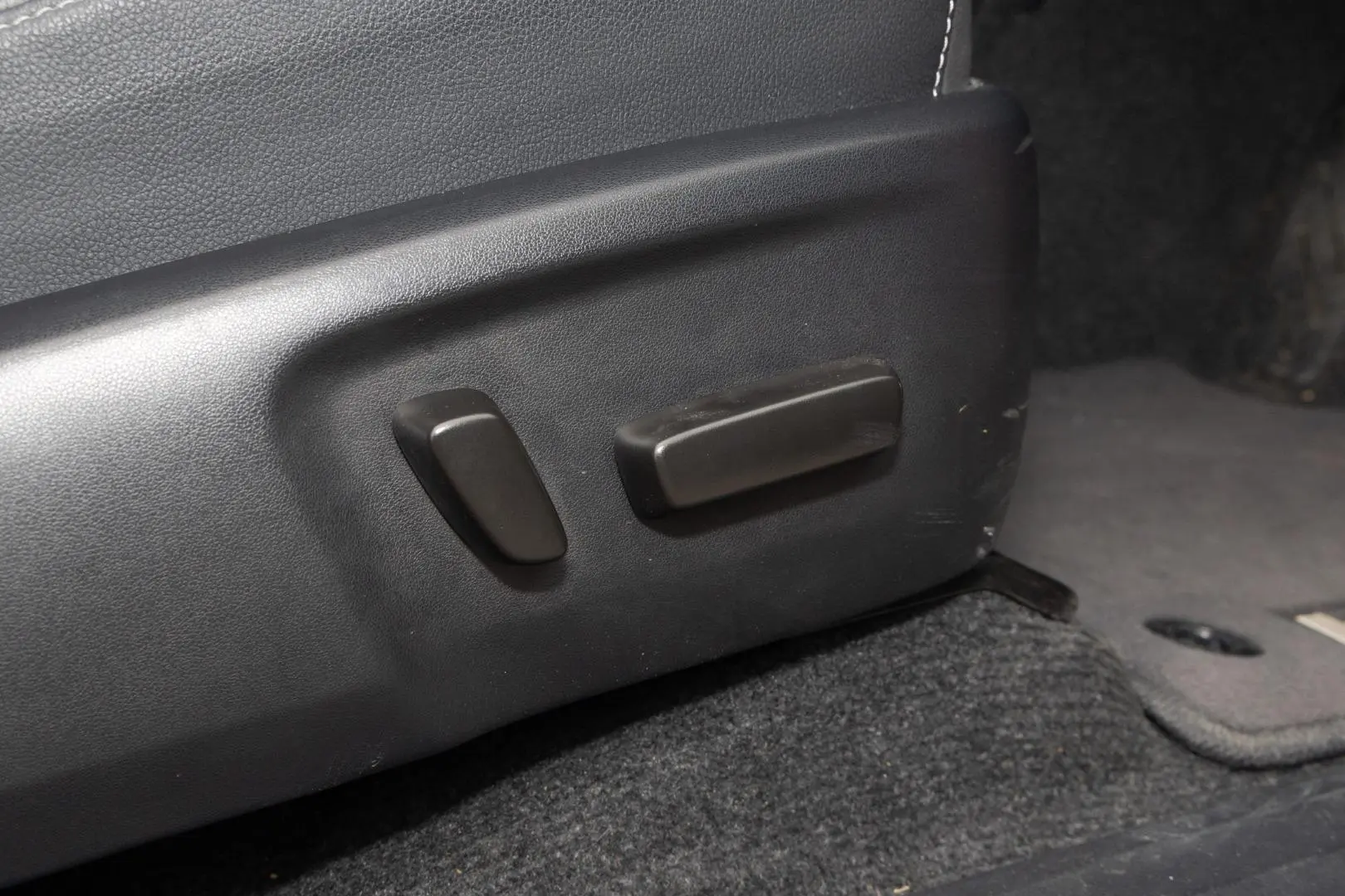 2025 Toyota Hilux Gallery Image 19