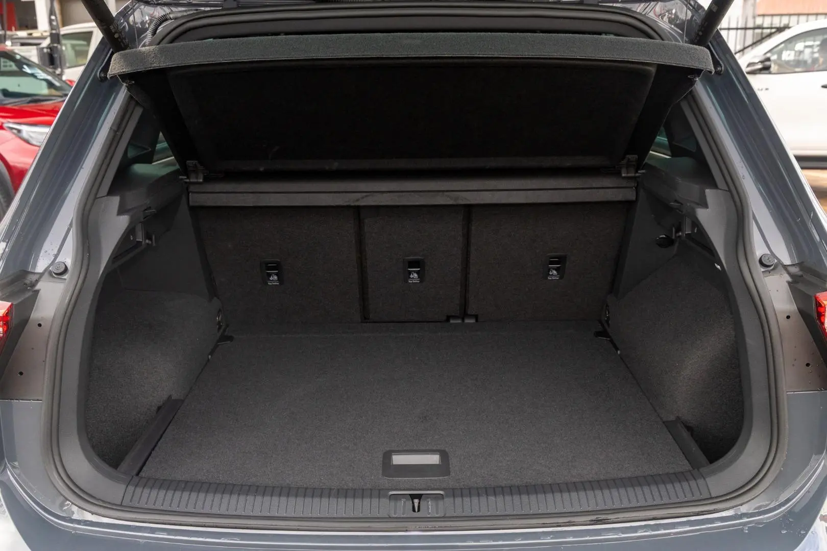 2024 Volkswagen Tiguan Gallery Image 19