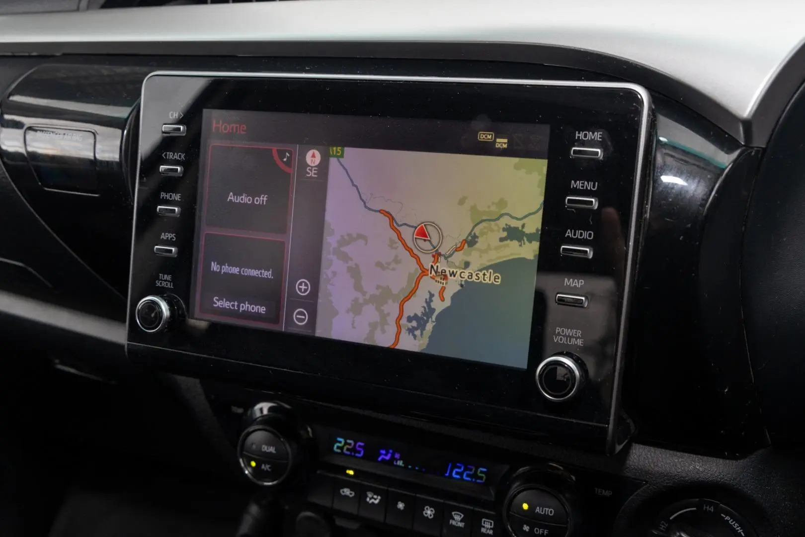 2024 Toyota Hilux Gallery Image 14