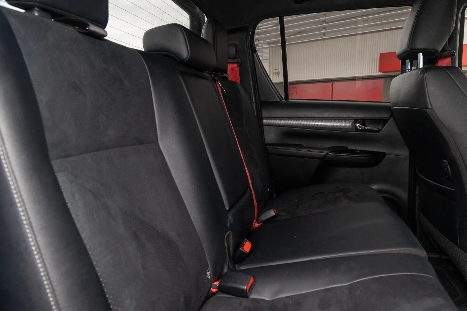 2024 Toyota Hilux Gallery Image 9