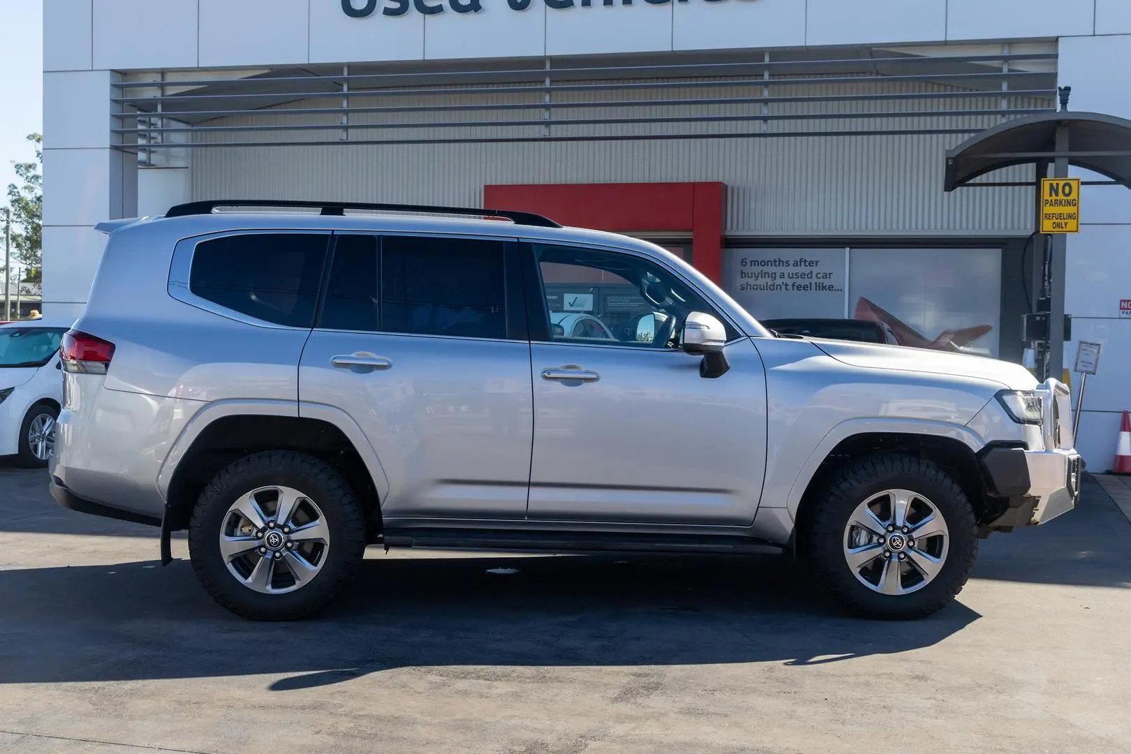 2022 Toyota Landcruiser Gallery Image 3