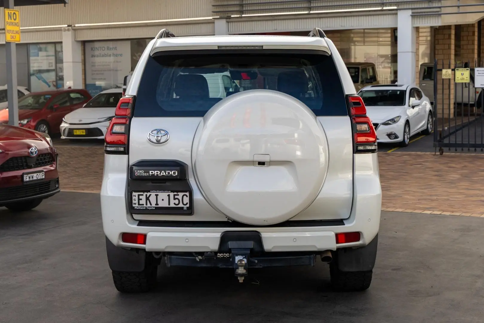 2019 Toyota Landcruiser Prado Gallery Image 5