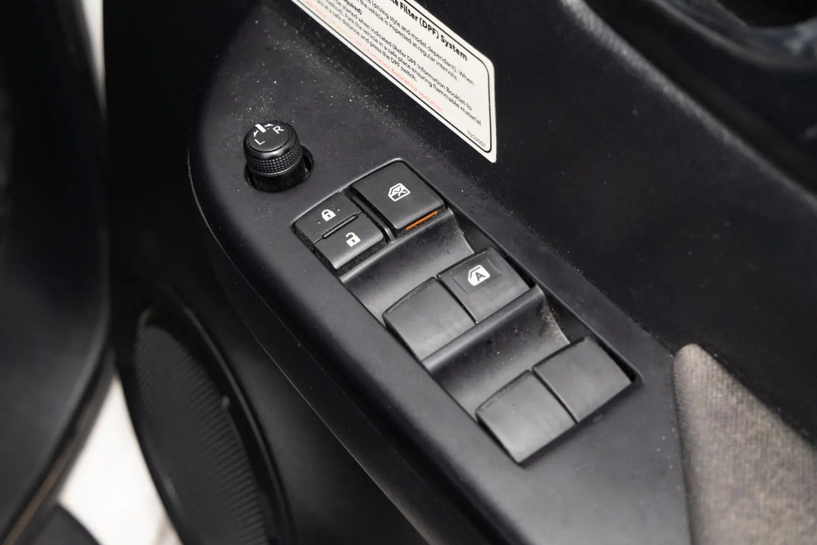 2020 Toyota Hilux Gallery Image 18