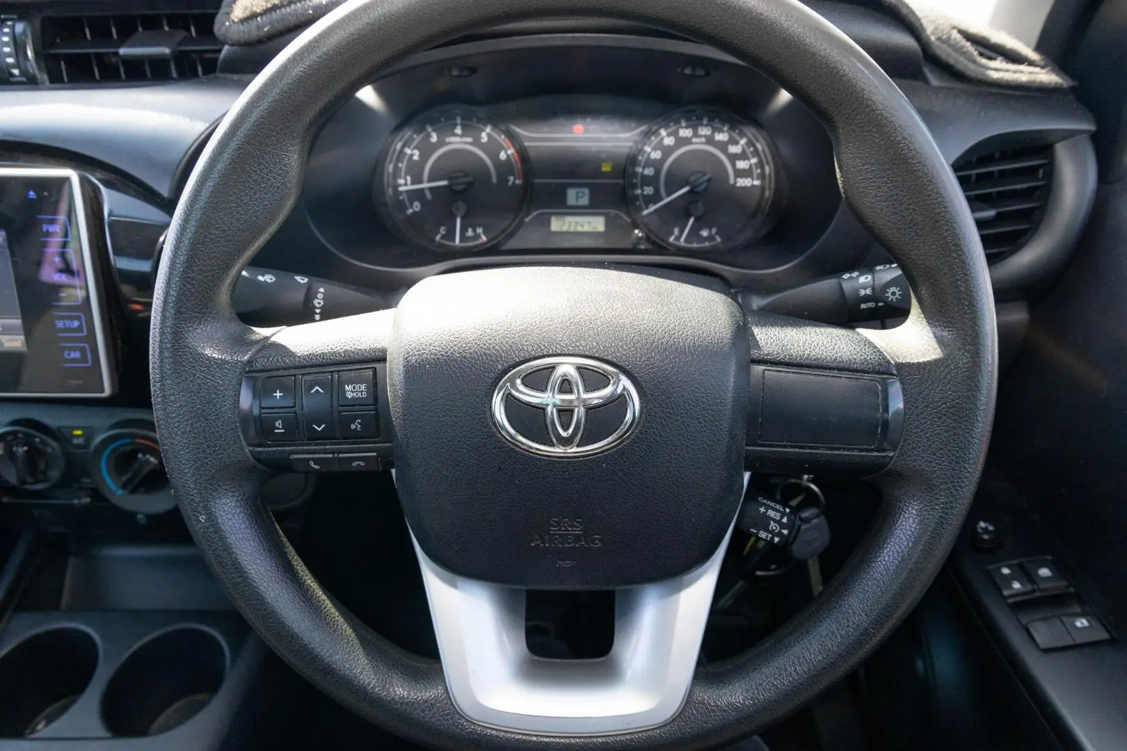 2019 Toyota Hilux Gallery Image 10