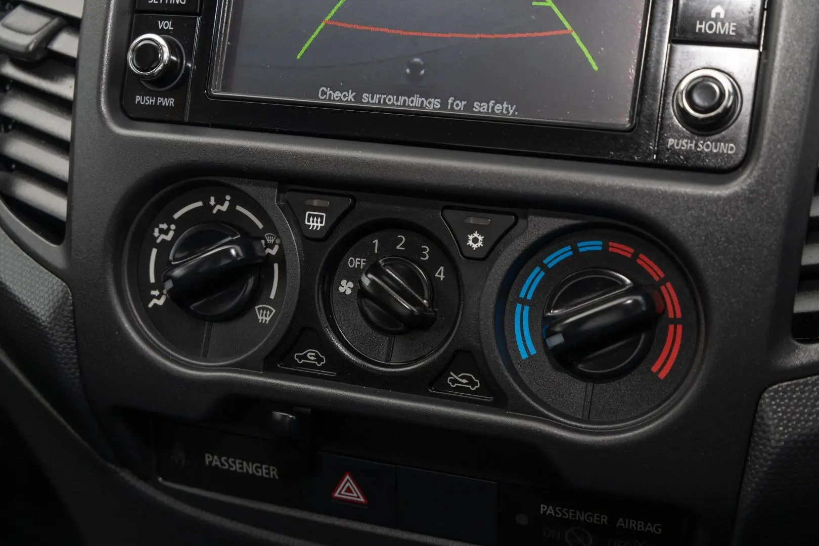 2022 Mitsubishi Triton Gallery Image 14