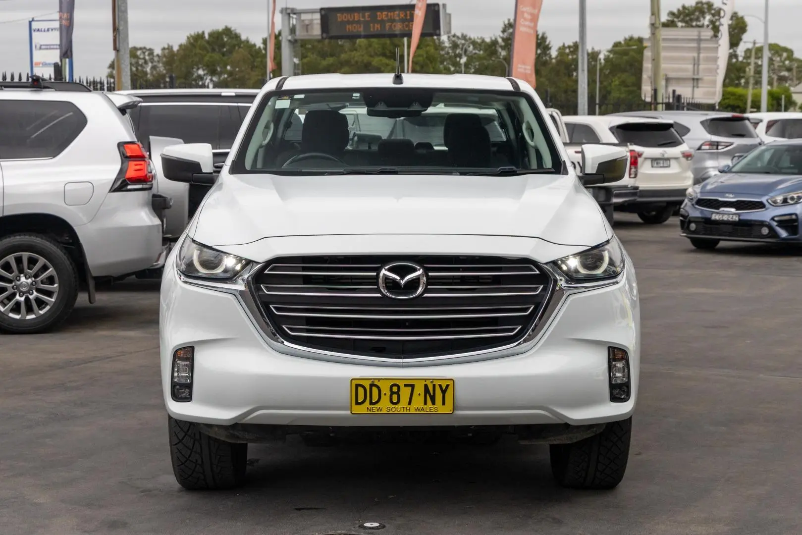 2022 Mazda BT-50 Gallery Image 4