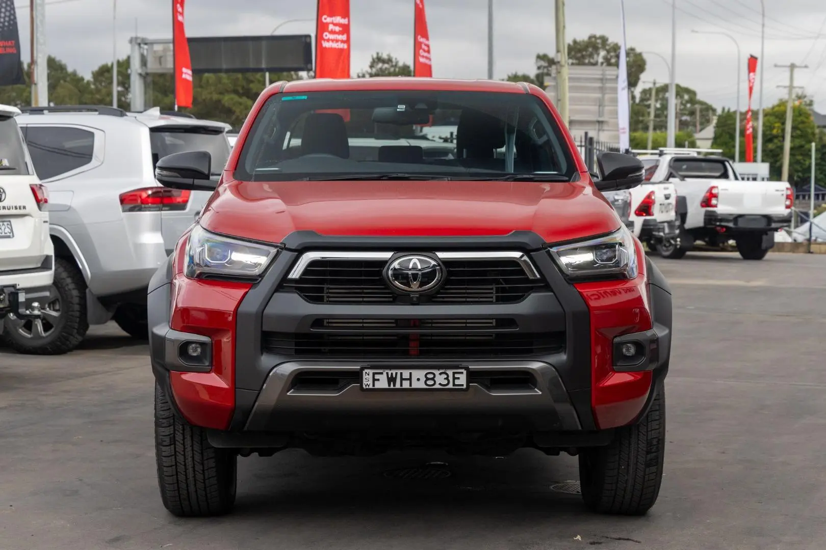 2025 Toyota Hilux Gallery Image 4