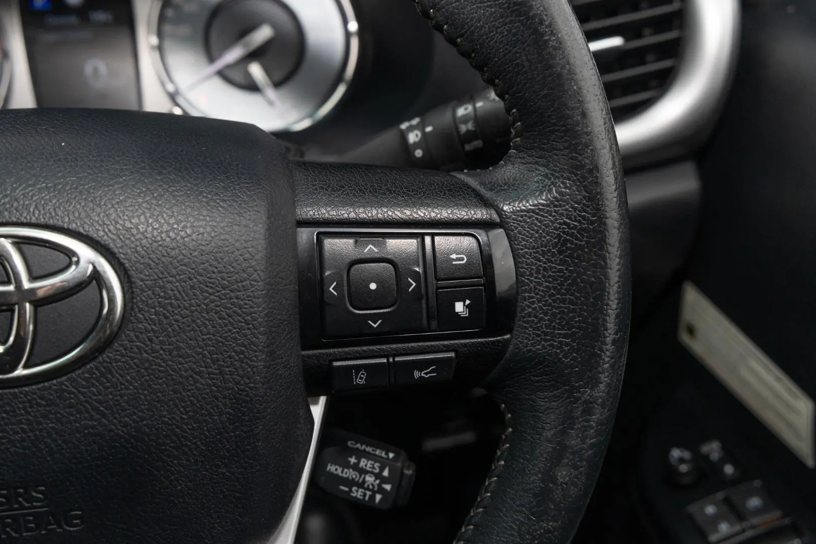 2021 Toyota Hilux Gallery Image 12