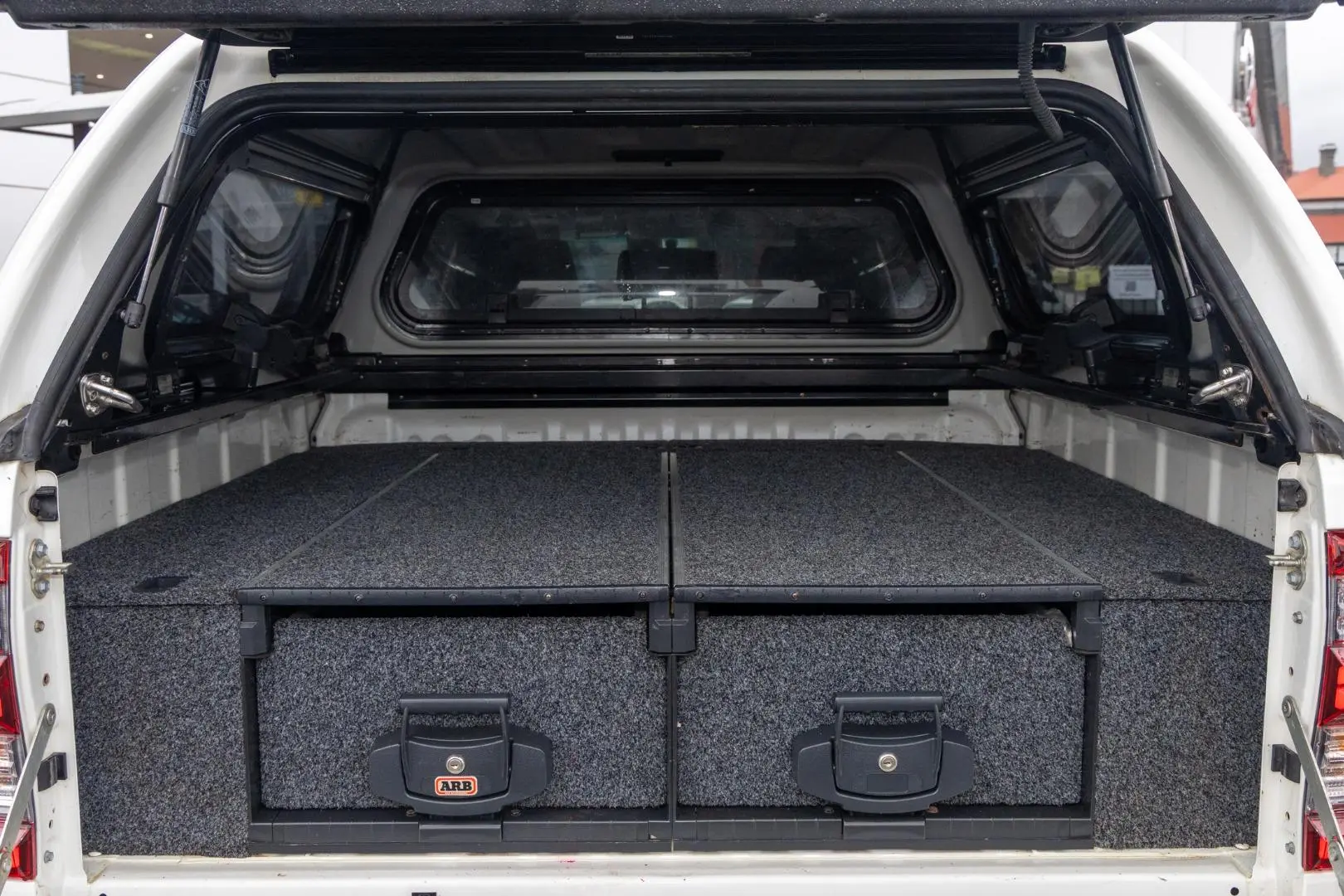 2021 Toyota Hilux Gallery Image 19